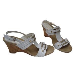 Anne Klein iflex White And Gold Wedge Sandals Size 7.5M